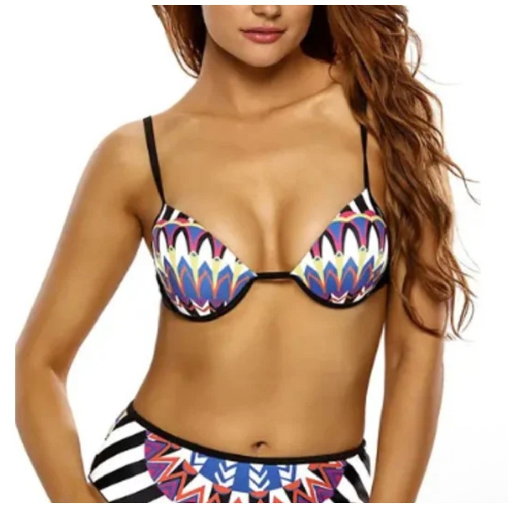 NWT Andrea Iyamah Bikini Top Tribal Print Size‎ L
